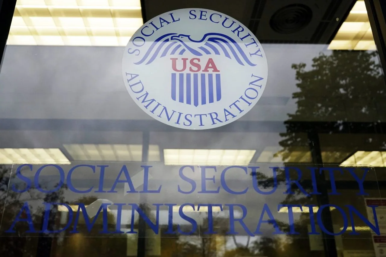 October Social Security Payments Arrive This Week Under New Paperless System